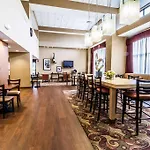 Hampton Inn & Suites Oklahoma City - South 