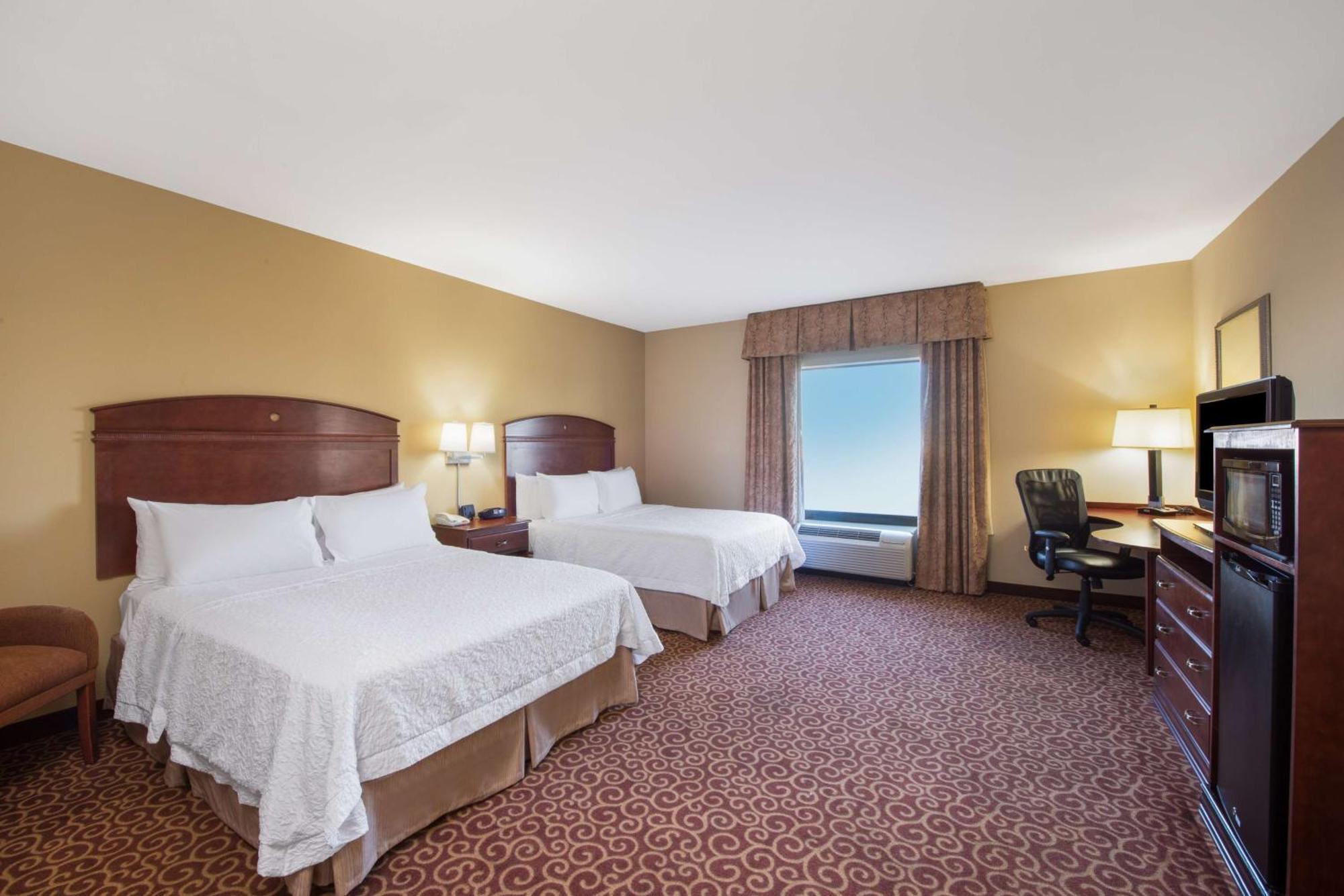 Hampton & - South Hotel